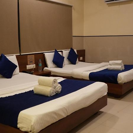 Hotel Satyug Ujjain Zewnętrze zdjęcie