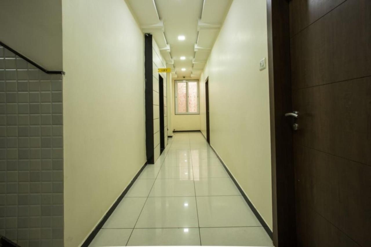 Hotel Satyug Ujjain Zewnętrze zdjęcie