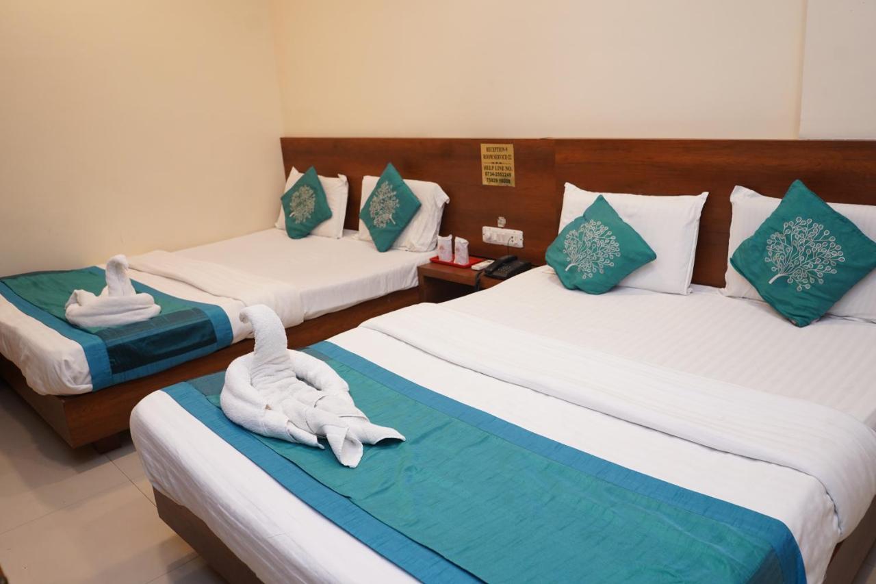 Hotel Satyug Ujjain Zewnętrze zdjęcie